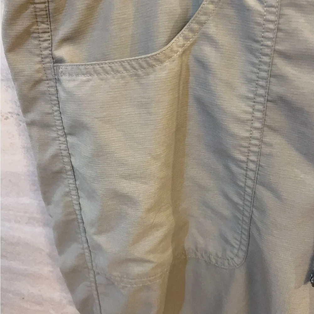 The North Face Aphrodite 2.0